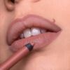 Kép 2/5 - NABLA • Close-Up Lip Shaper - Nude1