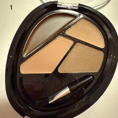 Szemöldökpor Szemöldökpor